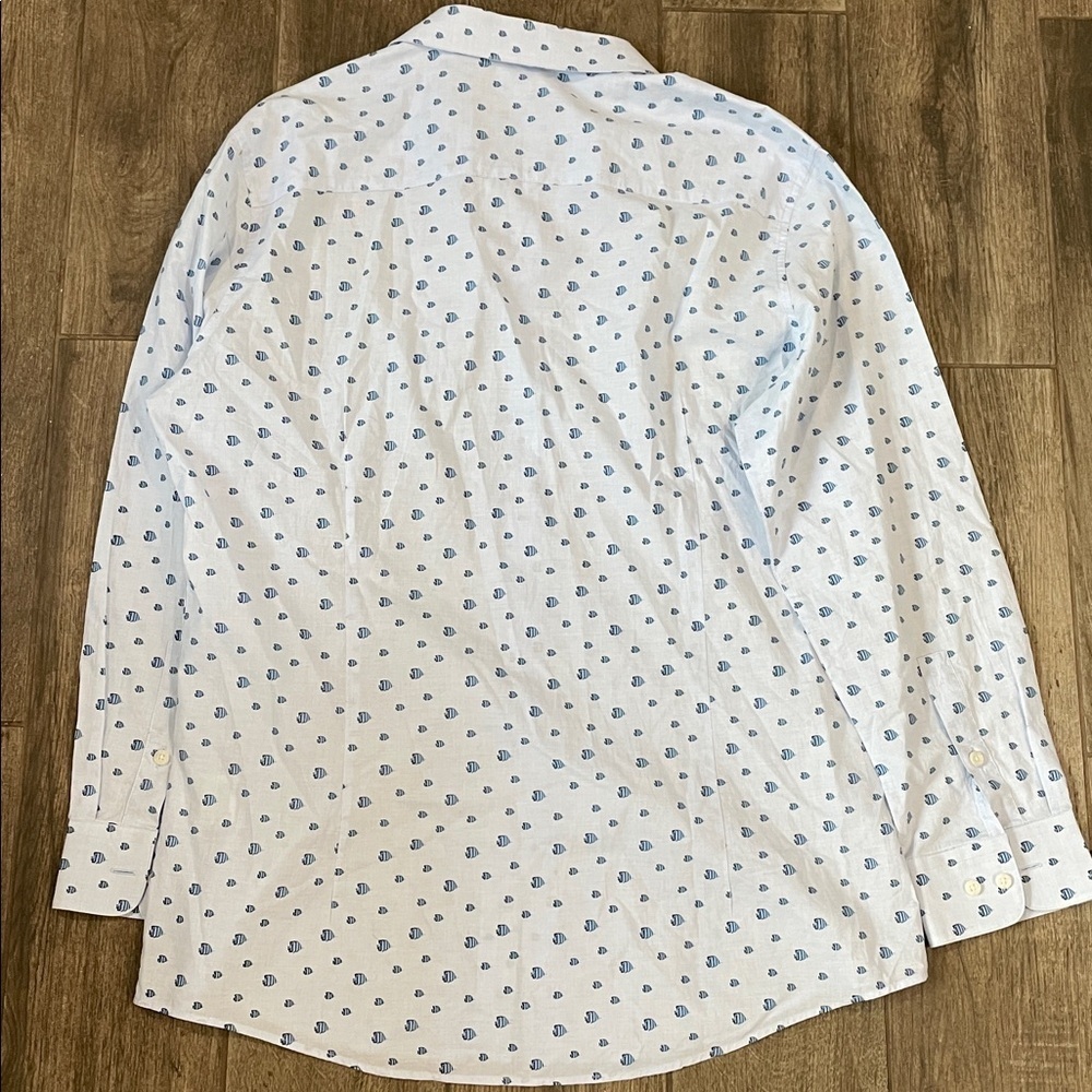 Bar III Blue Fish Pattern Cotton Button Down Shirt - Picture 5 of 5